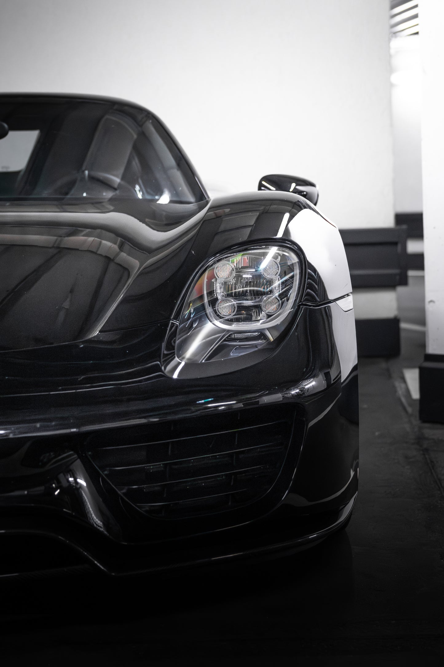 Porsche 918 Spyder – Headlight